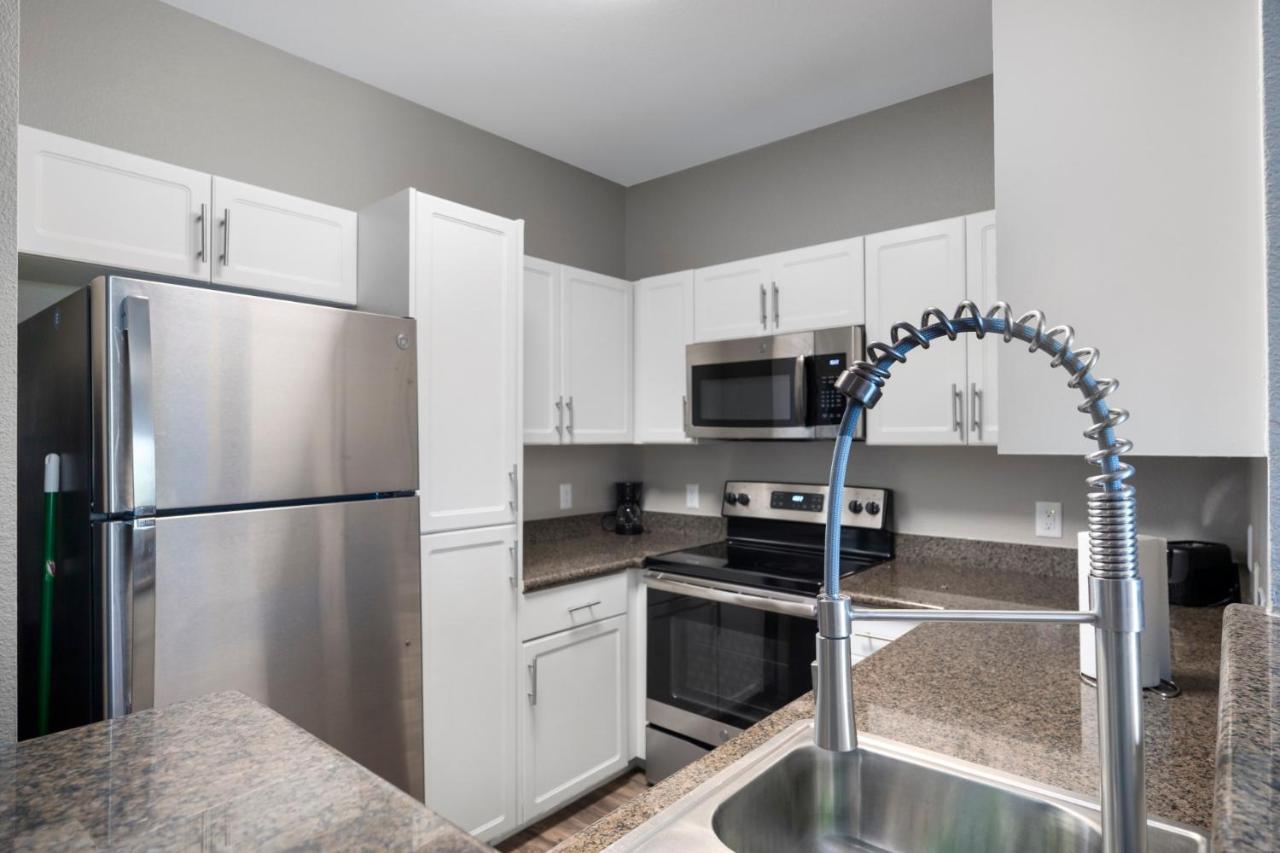 Luxury Mountain View 2Br With Balcony Located In Scottsdale Apartment Exterior photo