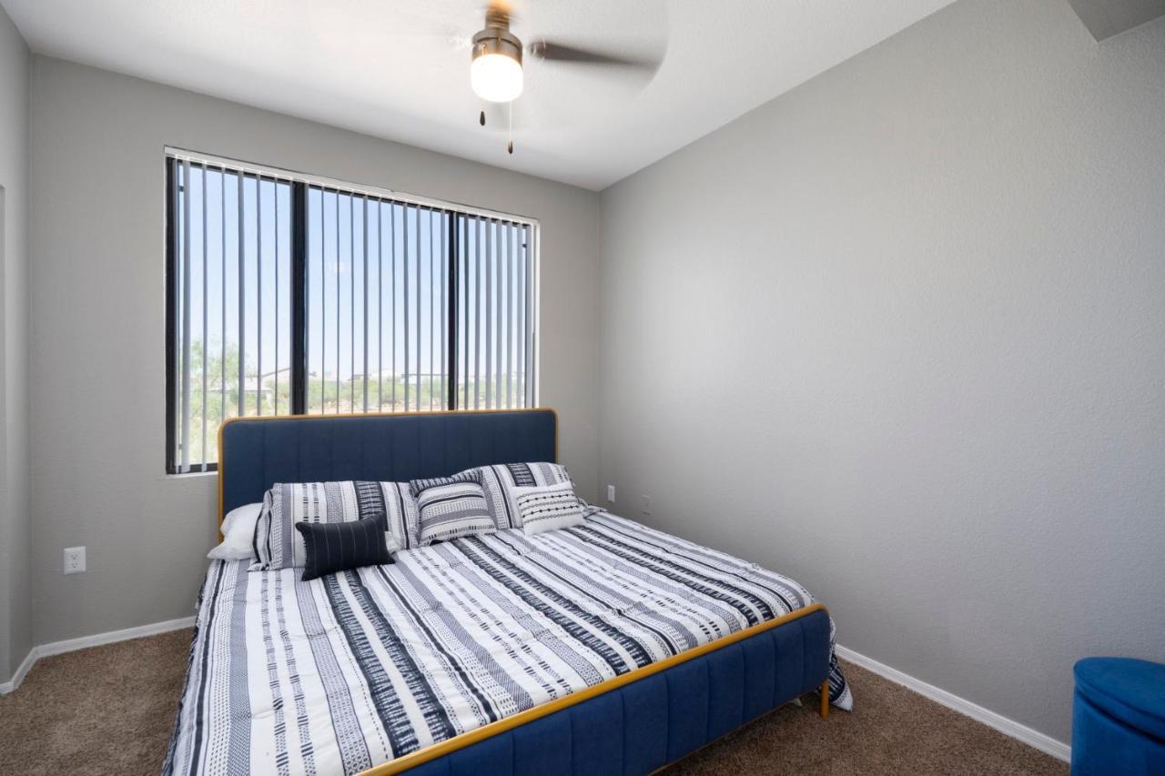 Luxury Mountain View 2Br With Balcony Located In Scottsdale Apartment Exterior photo